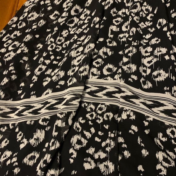 Express flowy dress - Picture 4 of 5